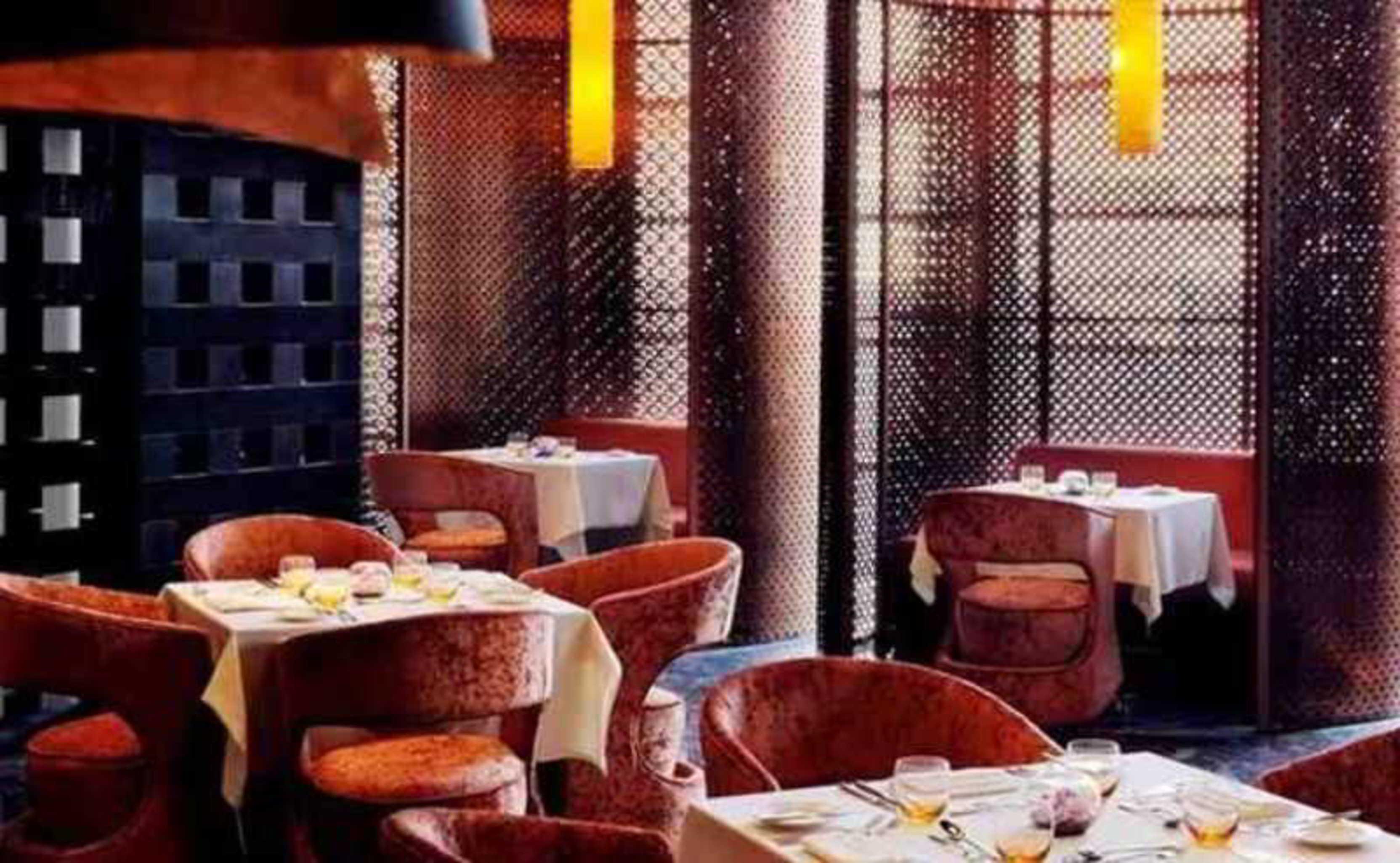 Southern Sun Abu Dhabi Esterno foto