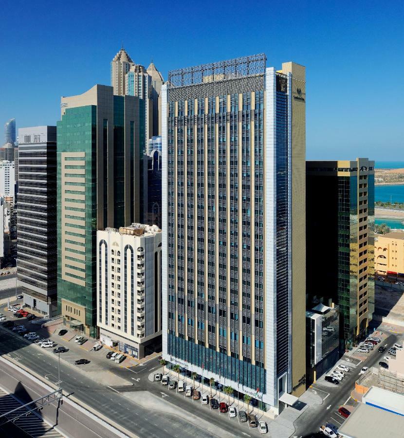 Southern Sun Abu Dhabi Esterno foto